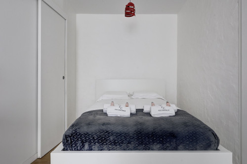 Following the Grenelle Summit: Studio apartment at the foot of the Eiffel Tower