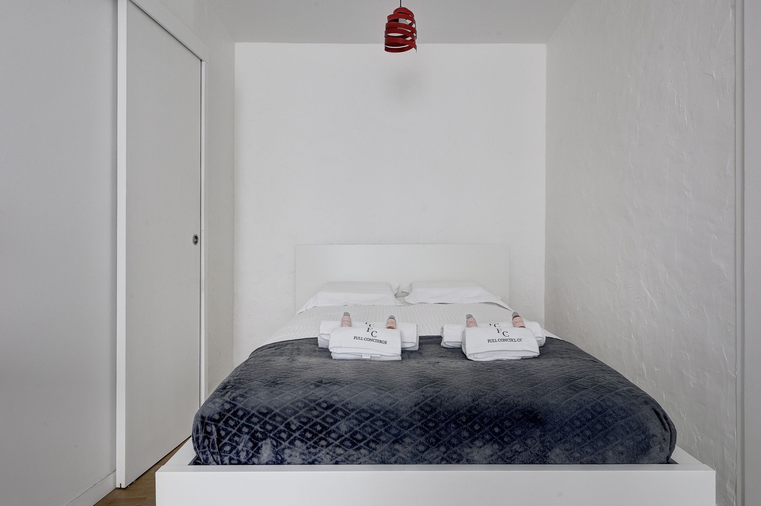 Following The Grenelle Summit: Studio Apartment At The Foot Of The Eiffel Tower - Following the Grenelle Summit: Studio apartment at the foot of the Eiffel Tower - Gallery - 3