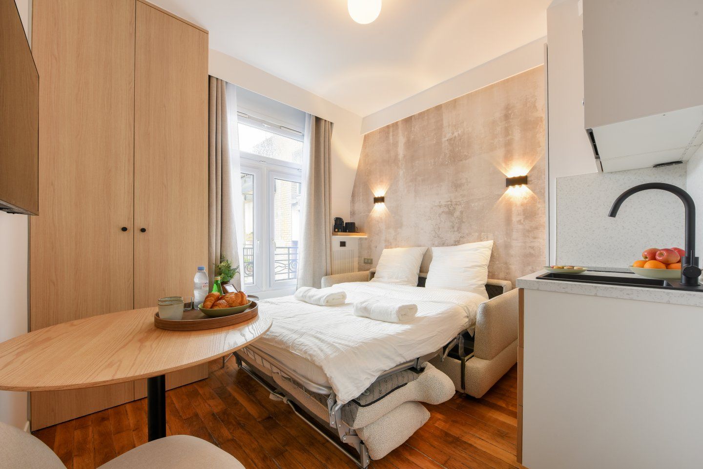 High-End Renovated Studio – Bright & Ideally Located In Paris 15th - High-End Renovated Studio – Bright & Ideally Located in Paris 15th - Gallery - 1