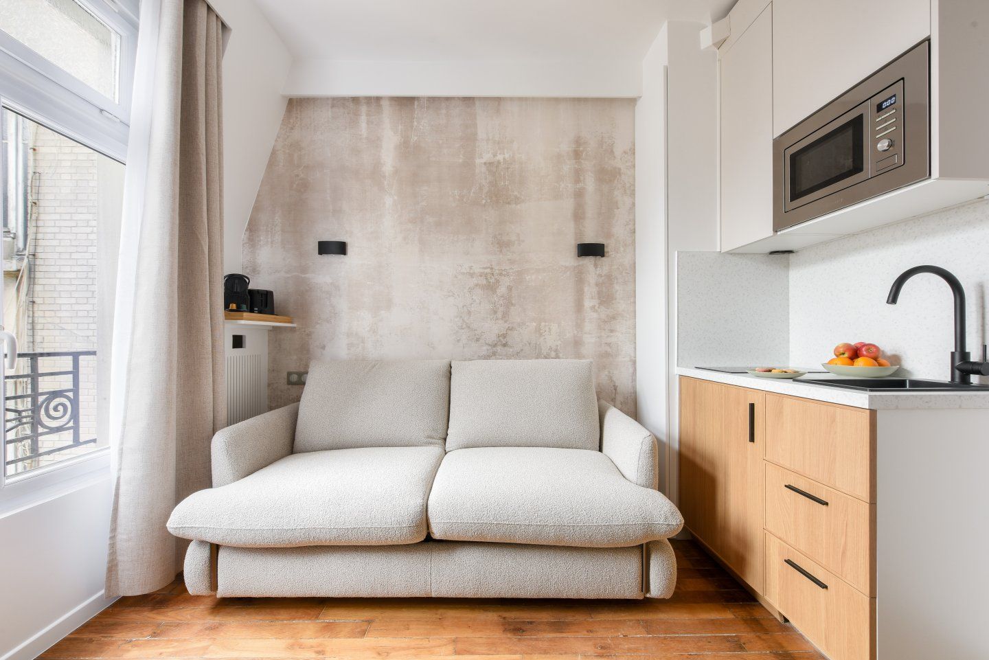  High-End Renovated Studio – Bright & Ideally Located In Paris 15th  -  High-End Renovated Studio – Bright & Ideally Located in Paris 15th  - Gallery -  7