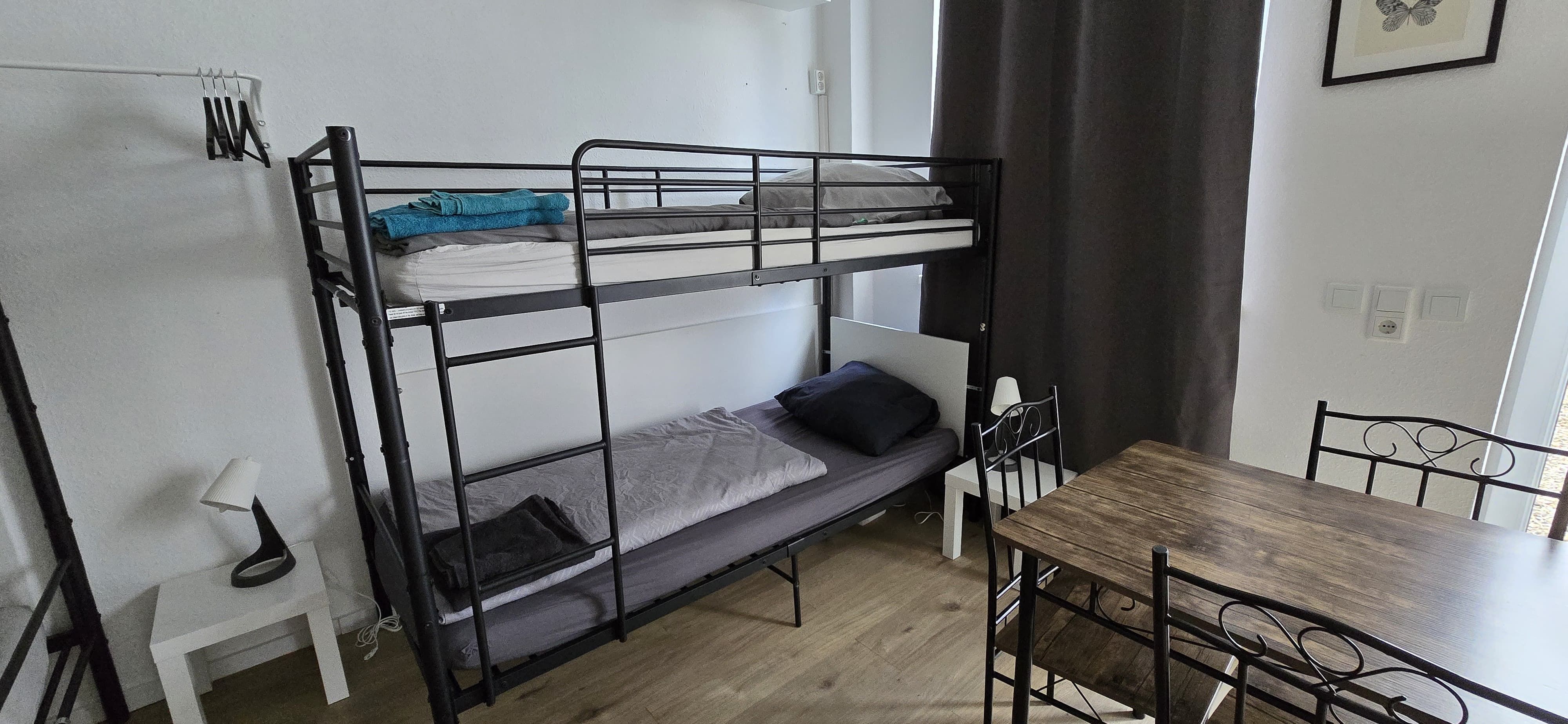  Neat Studio In Popular Area  -  Neat studio in popular area  - Gallery -  13