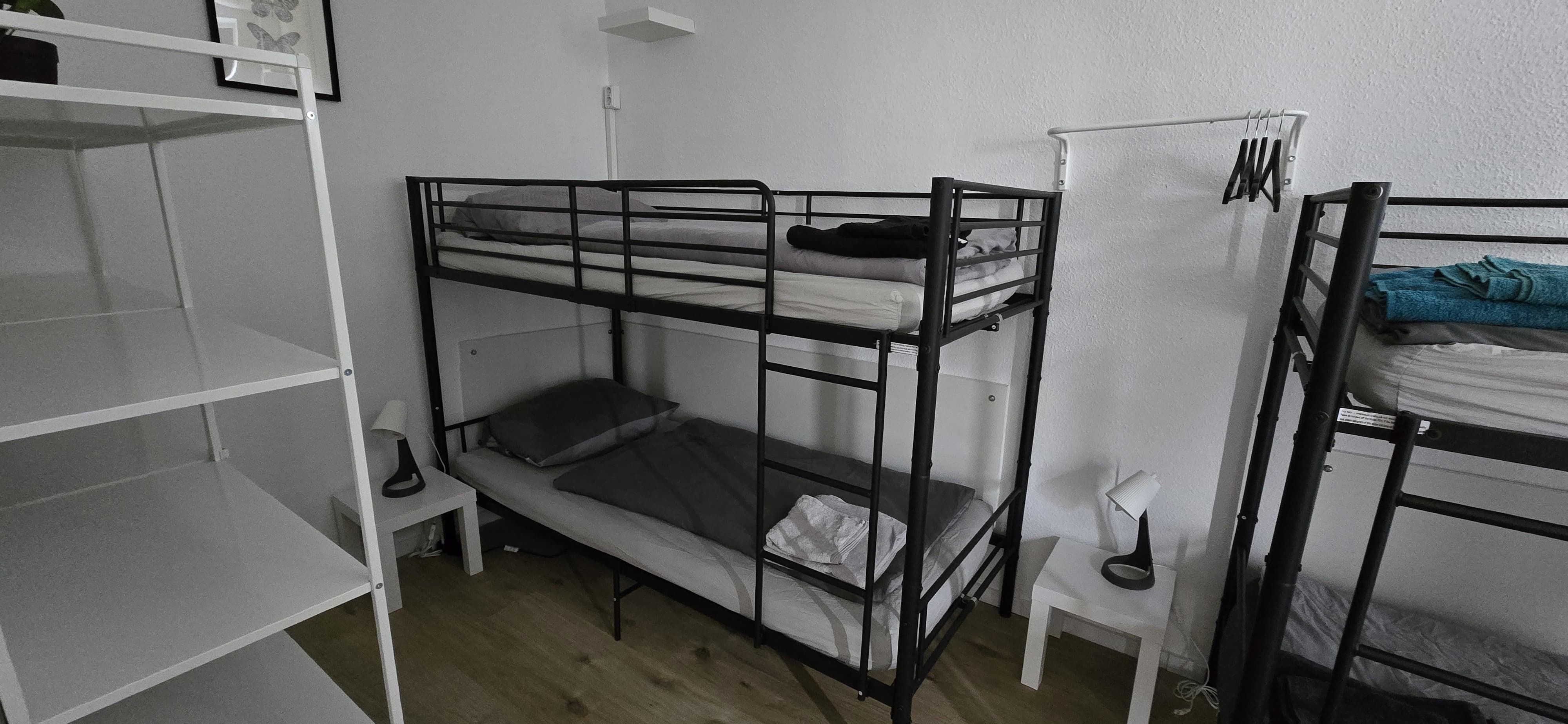  Neat Studio In Popular Area  -  Neat studio in popular area  - Gallery -  9