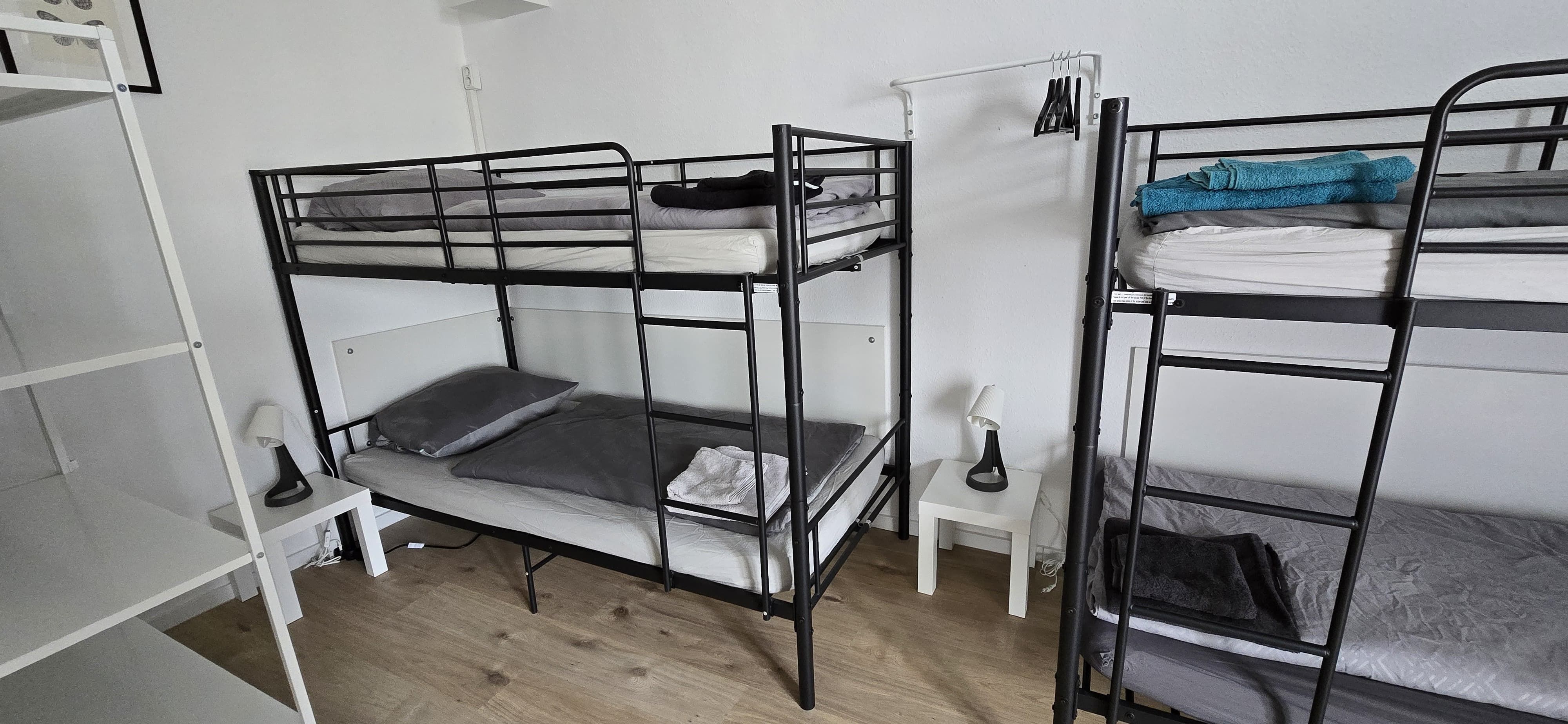  Neat Studio In Popular Area  -  Neat studio in popular area  - Gallery -  3
