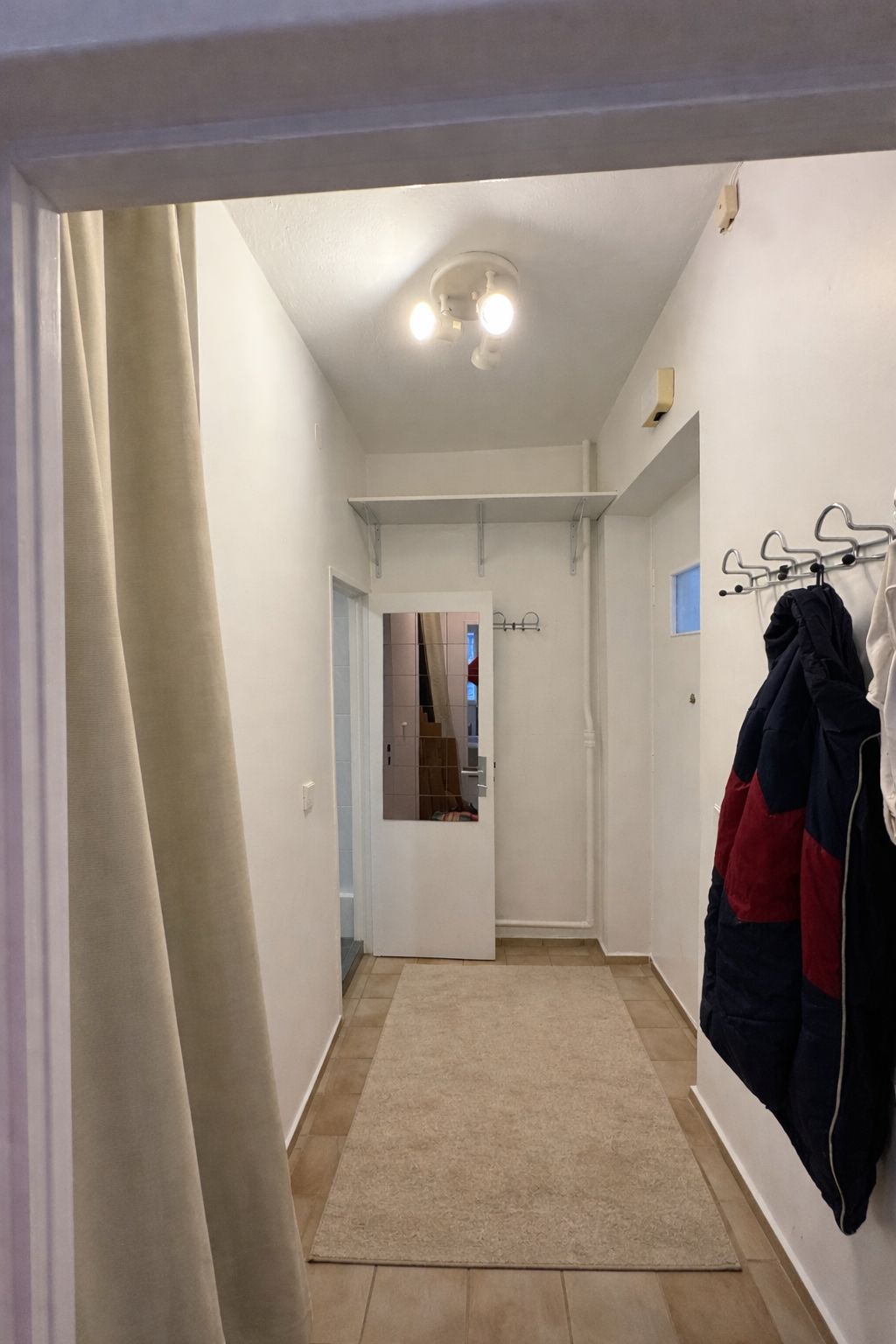 Stylish Apartment With Balcony In Trendy Area - Stylish Apartment with Balcony in Trendy area - Gallery - 3