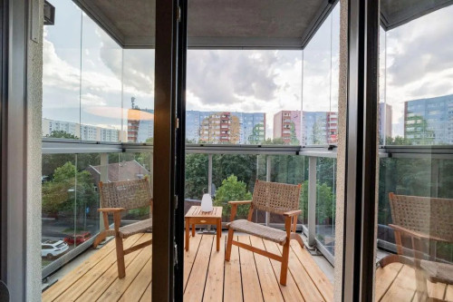 Stylish, all-inclusive 1.5-room apartment in Lichtenberg (S/U/Tram/Tierpark)  - Gallery -  5