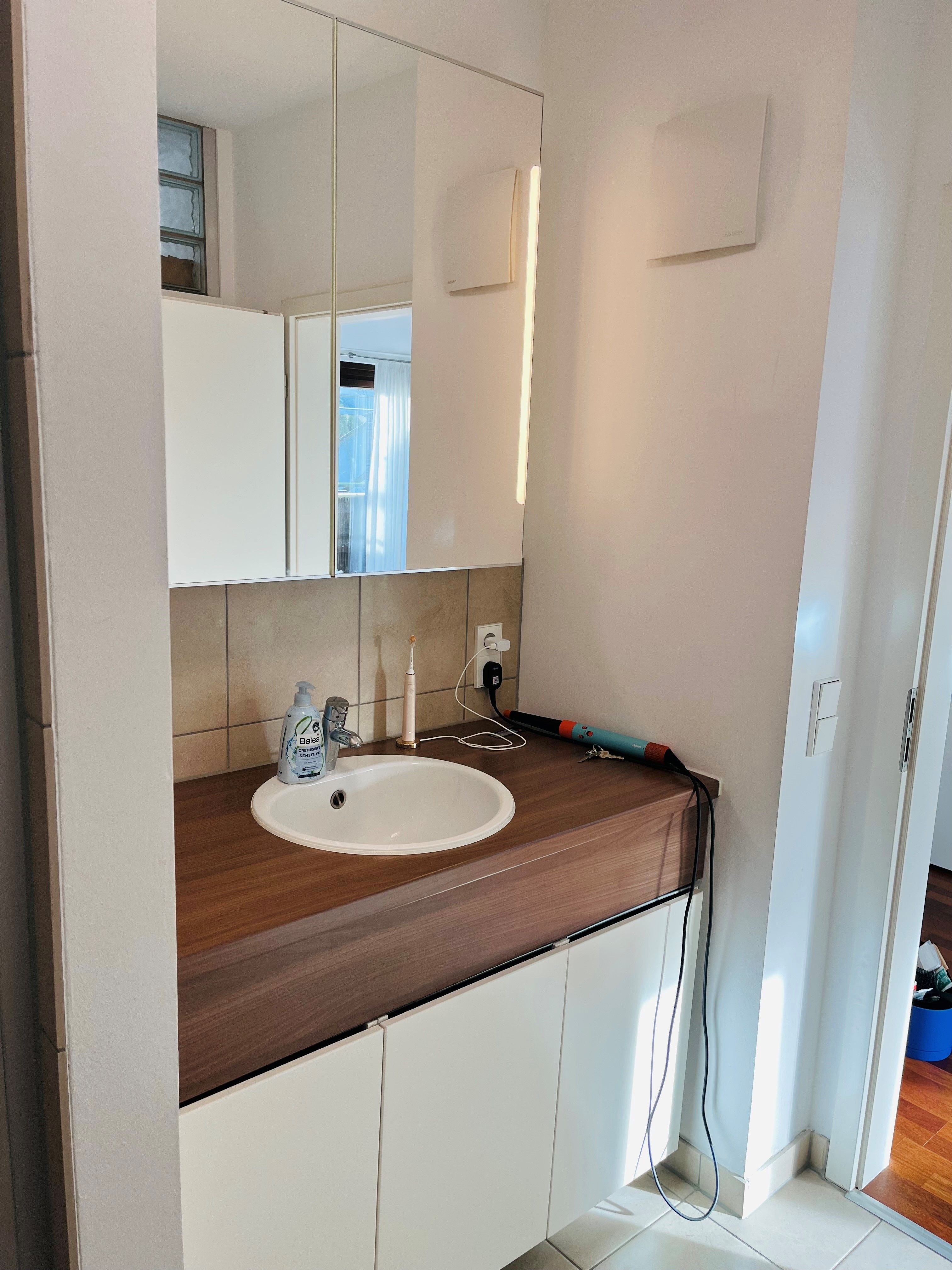 Modern And Furnished Apartment With A South-Facing Balcony. - Modern and furnished apartment with a south-facing balcony. - Gallery - 9