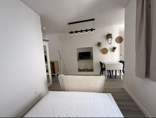Delightful Studio close to District Hospital of Santarém