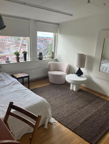Cozy Double Bedroom close to University of Gothenburg