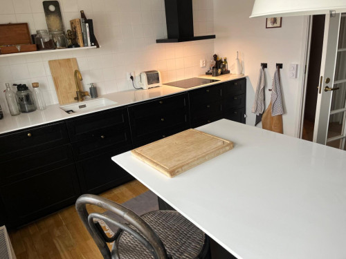 Cozy Double Bedroom close to University of Gothenburg