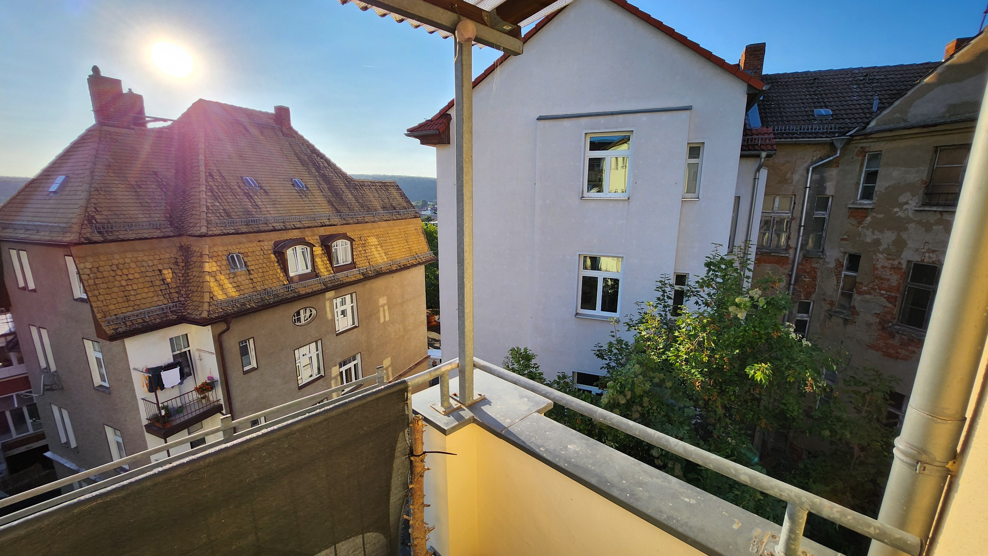 Modern Apartment With Nice Gera Balcony View - 26