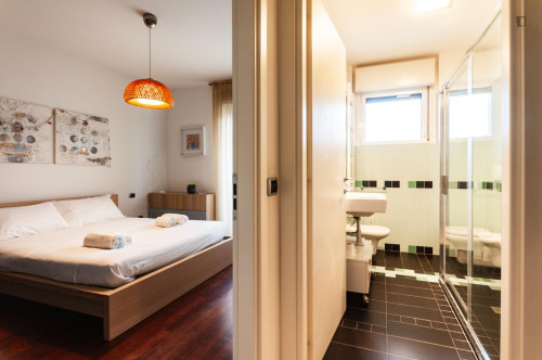 Appealing 1-bedroom flat next to the Forlanini train and metro station - Gallery - 9