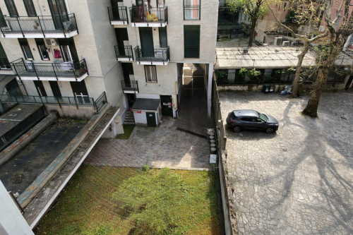 Very neat 1 bedroom apartment near Corvetto metro