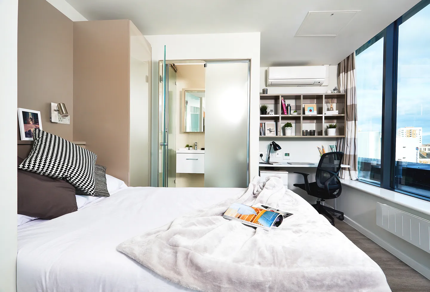  Two Bedroom  -  The Tinlings  - Gallery -  1