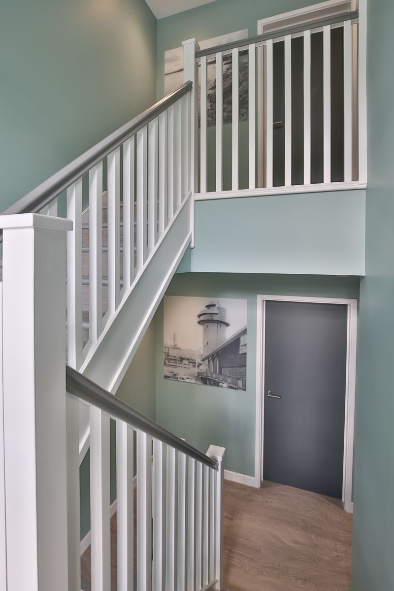 Classic 6-Bed Shared House - Shared Bathroom, Balcony - Ocean View - Gallery - 2
