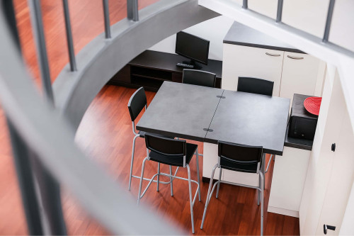 Quiet two-room apartment in Porta Romana