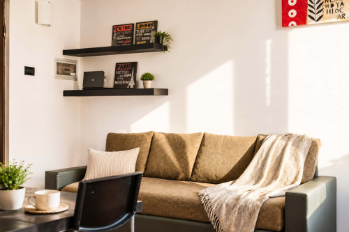 Quiet two-room apartment in Porta Romana