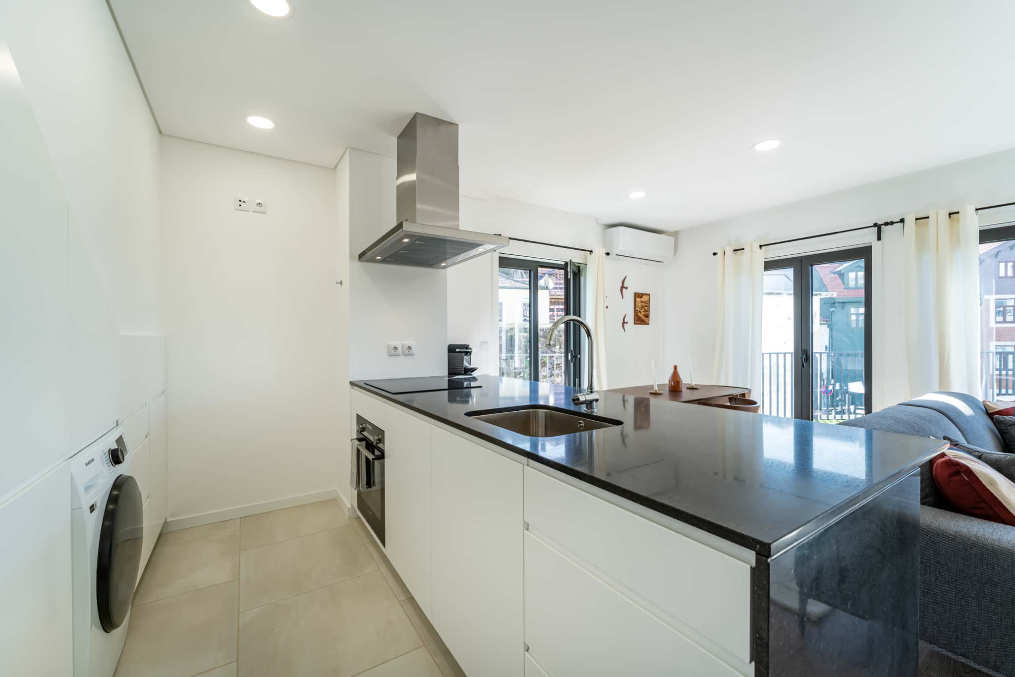 Great 2Bdr Apartment, With Parking And Terrace, Close To The River - Great 2Bdr apartment, with parking and terrace, close to the river - Gallery - 1