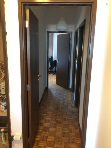 Spacious room with double bed near Polo Univer. HSJ, Alameda Shopping - Gallery - 12
