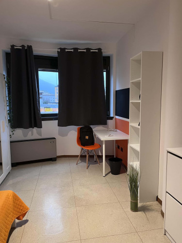 Via Del Brennero 136 - Stanza 67