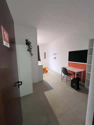 Via Del Brennero 136 - Stanza 70