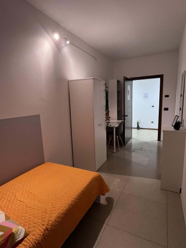 Via Del Brennero 136 - Stanza 71