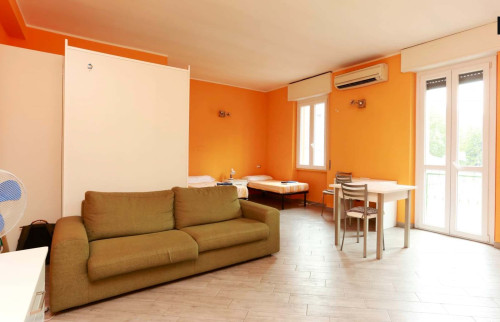 ORANGE STUDIO VIA BORDIGHERA
