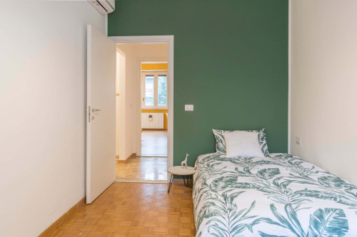 Via Savona 26- 4 Bedrooms apartment