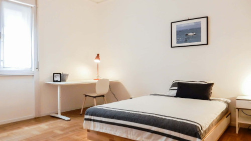 Room in Via Fratelli Perini, Trento for 105 m² with 4 bedrooms  - Gallery -  5