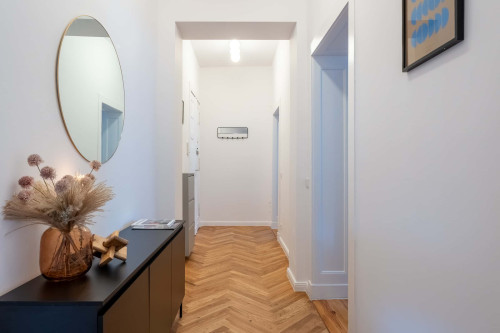 Renovated and elegant 3-Room Apartment in Steglitz #X06