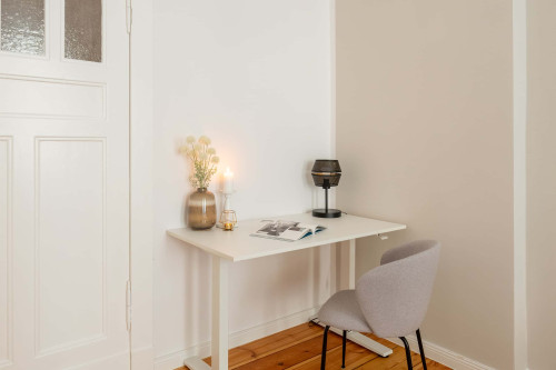 Renovated and elegant 3-Room Apartment in Steglitz #X06