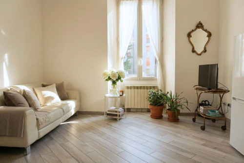 Refined two-room apartment near Fondazione Prada - Gallery - 18