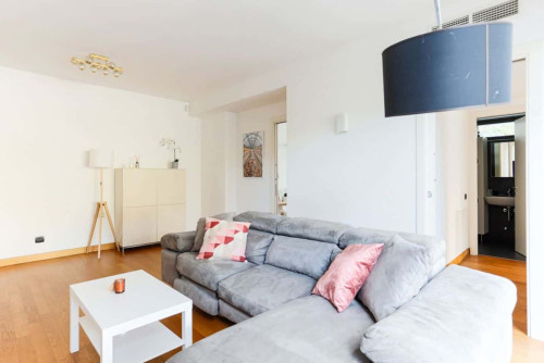 Trilocale con terrazza e Jacuzzi a City Life - Gallery - 22