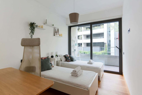 Trilocale con terrazza e Jacuzzi a City Life - Gallery - 15