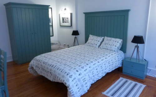 Room in Saldanha, Lisbon - VH III - R2
