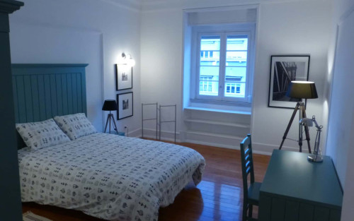 Room in Saldanha, Lisbon - VH III - R2