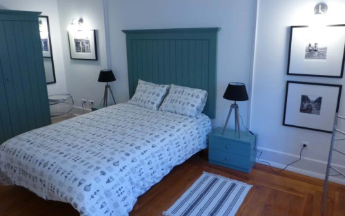 Room in Saldanha, Lisbon - VH III - R2