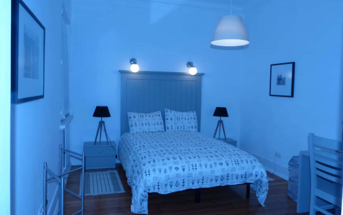 Room in Saldanha, Lisbon - VH III - Room 4