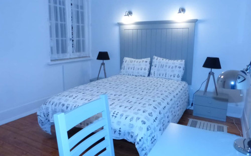 Room in Saldanha, Lisbon - VH III - Room 4