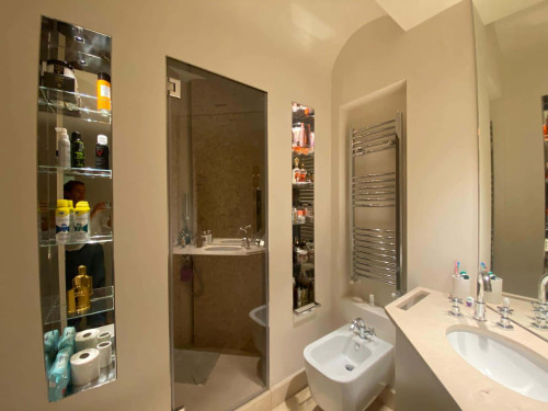 Apartment in Via Fiori Chiari, Milano for 120 m² with 3 bedrooms