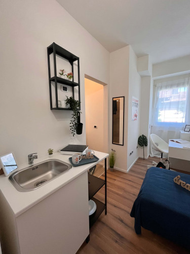 Via Fabio Filzi 10 - Stanza 56 -BAGNO IN CAMERA- - Gallery - 9