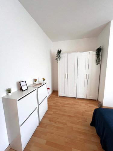 Via 4 Novembre 112/B - Stanza 82