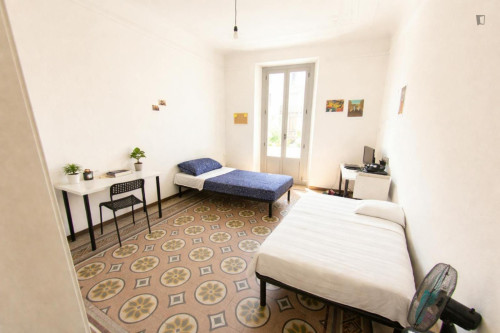 Bed in a big twin bedroom, near the Porta Garibaldi train station