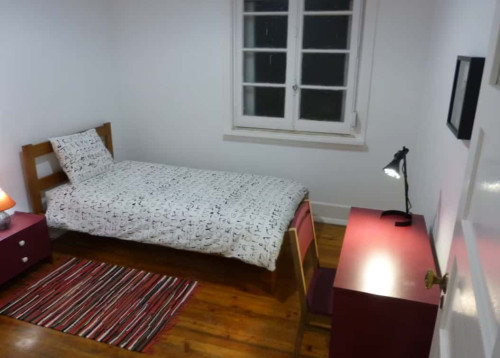 Cosy single room in a 6-bedroom apartment in Saldanha, Lisbon - VH I - Room 6