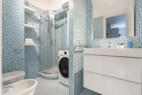 Bilocale con terrazzo in Corso Sempione - Gallery - 14