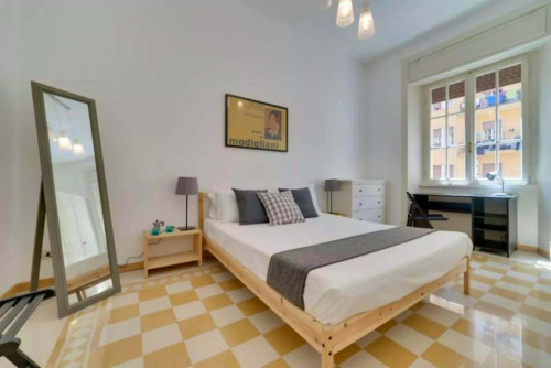 Viale Ventuno Aprile