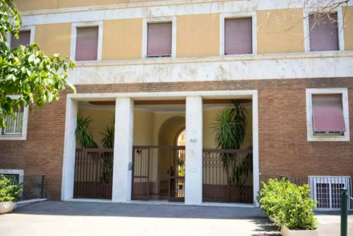 Viale Ventuno Aprile