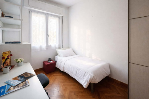 Cozy three-room apartment in the heart of Porta Romana