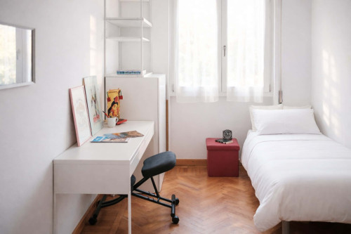 Cozy three-room apartment in the heart of Porta Romana  - Gallery -  5