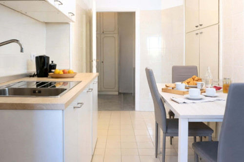Two-room apartment a few steps from the Navigli