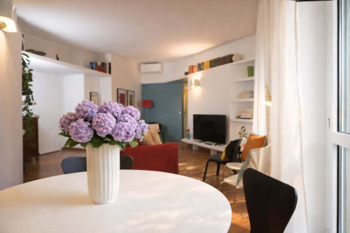 Elegant three-room apartment a few steps from the Politecnico - Gallery - 22